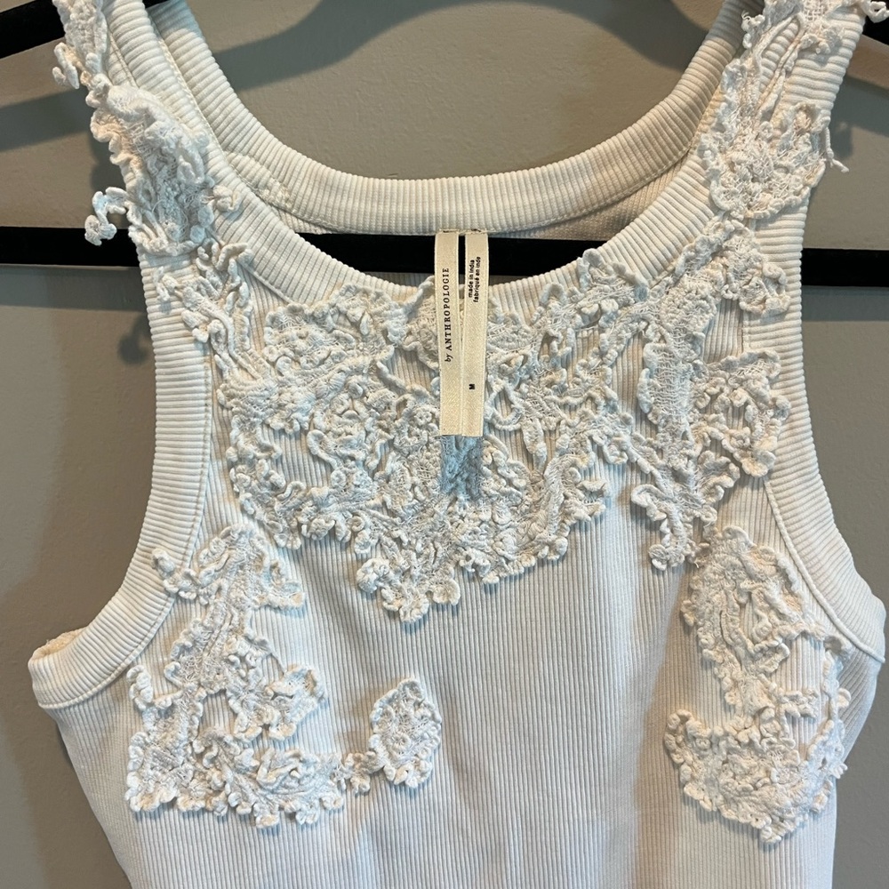 By Anthropologie Ivory The Pippah Lace Appliqué Tank Top Medium - Picture 7 of 10